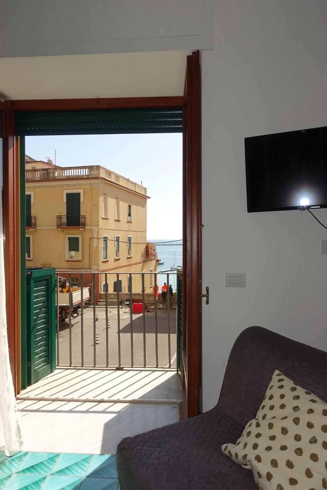 Ninina Boutique Suites Salerno Dış mekan fotoğraf
