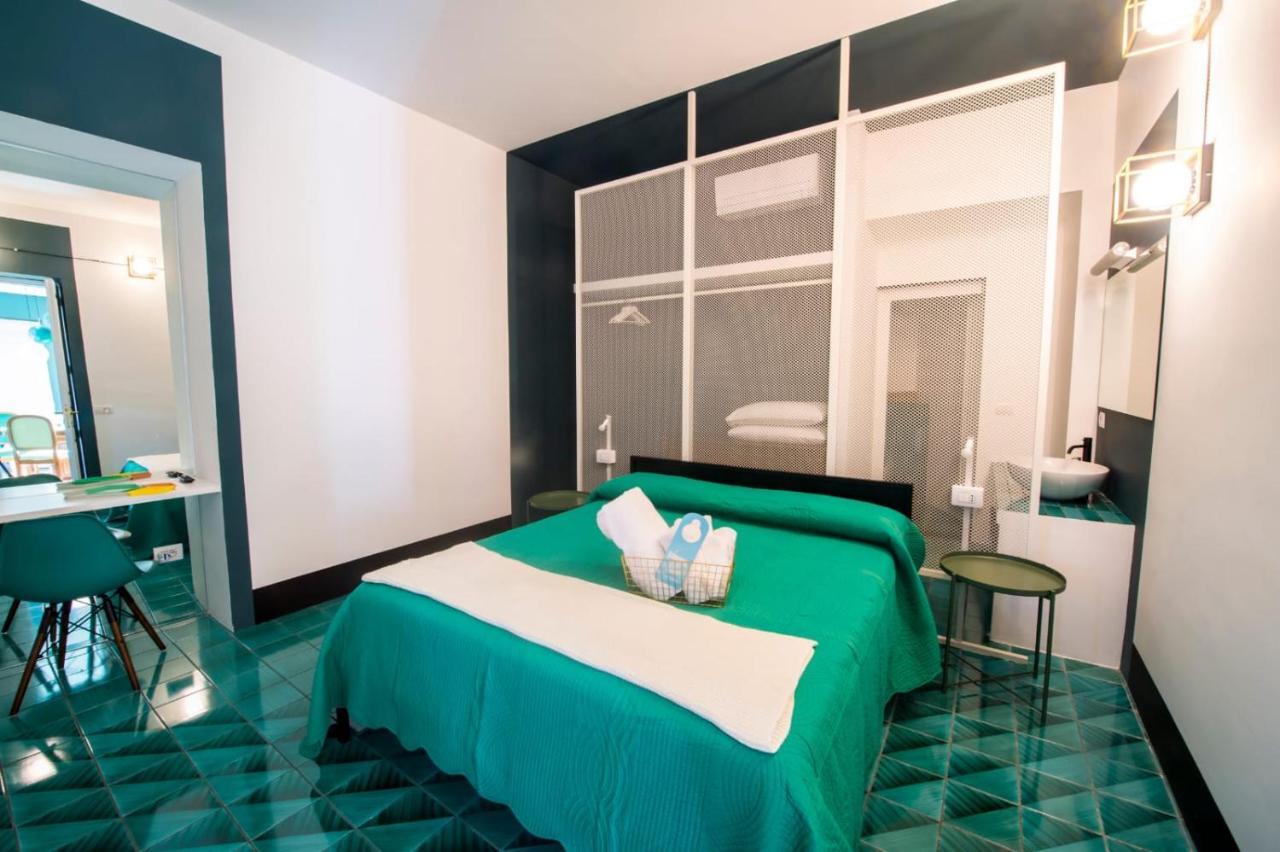 Ninina Boutique Suites Salerno Dış mekan fotoğraf