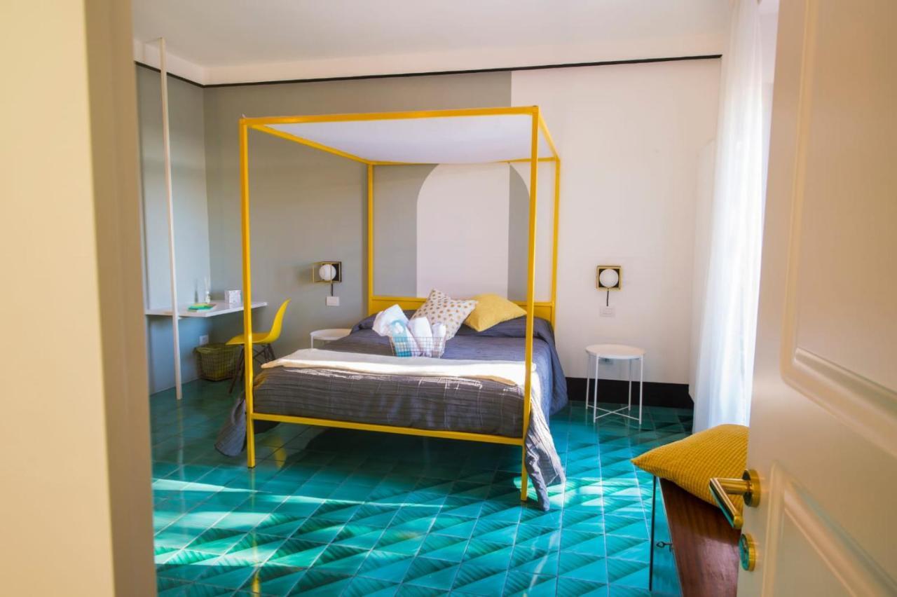 Ninina Boutique Suites Salerno Dış mekan fotoğraf